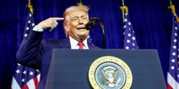 These signs show Trump’s maddest threat yet might be blocked … amid the blizzard of crazy