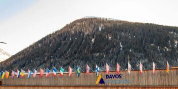 Building corporate resilience in a fragmenting world