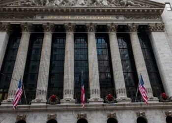 Europe can wield this $8 trillion ‘sell America’ weapon as Trump reignites a trade war over his Greenland conquest ambitions