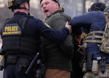 Army readies 1,500 paratroopers specializing in arctic operations for possible deployment to Minnesota if Trump invokes Insurrection Act