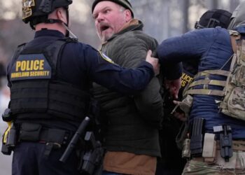 Pentagon Puts 1,500 Troops On Standby For Possible Minnesota Deployment, Report Says