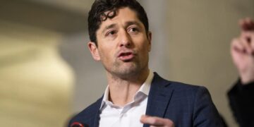 Minneapolis mayor defiant over prospect of troopers in the street: ‘It is not fair, it’s not just, and it’s completely unconstitutional’