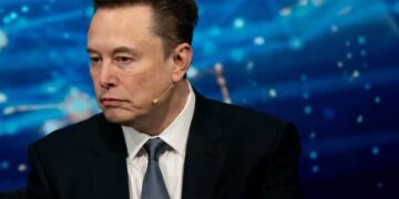 Elon Musk says that in 10 to 20 years, work will be optional and money will be irrelevant thanks to AI and robotics