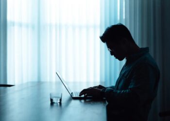 Young Tech Bros Are Embracing Celibacy in Favor of the All-Consuming Drive for Wealth