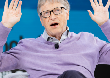 Forget the four-day workweek: CEO of the world’s largest workspace provider says it’s not coming, despite what Bill Gates and Elon Musk predict