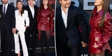 Brooklyn Beckham pulls uncomfortable Nicola Peltz into family photo in resurfaced red carpet video