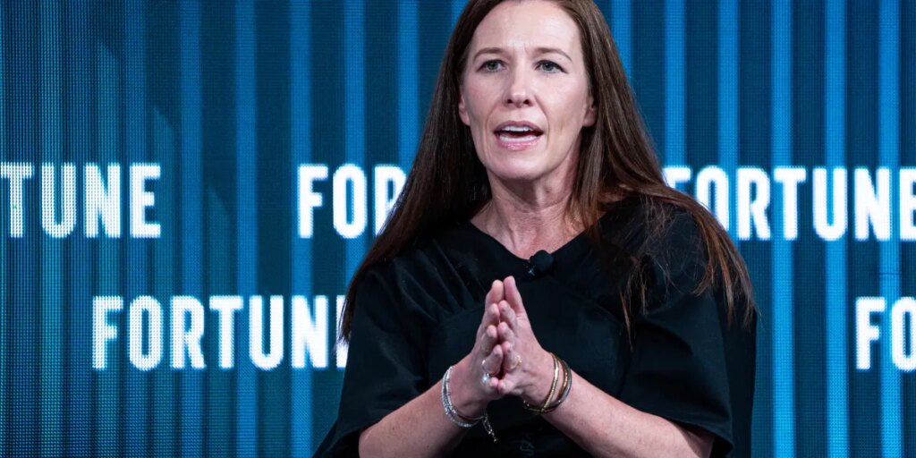 What Walmart’s CEO succession reveals about the smartest time to exit