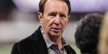 Furious dog-sledders snub Trump admin from major event in Greenland