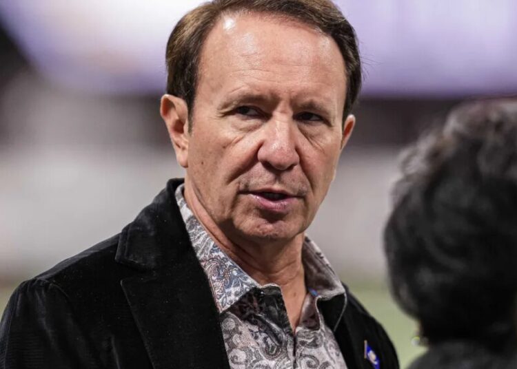 Furious dog-sledders snub Trump admin from major event in Greenland