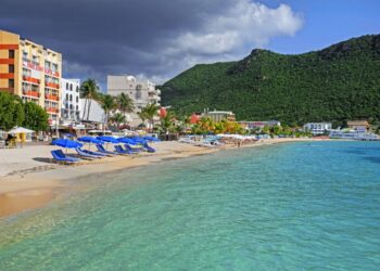 9 new flight routes to plan your next trip around