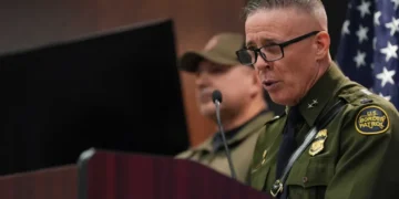 Minn. police chief blasts ICE for civil‑rights abuses, even targeting off‑duty officers