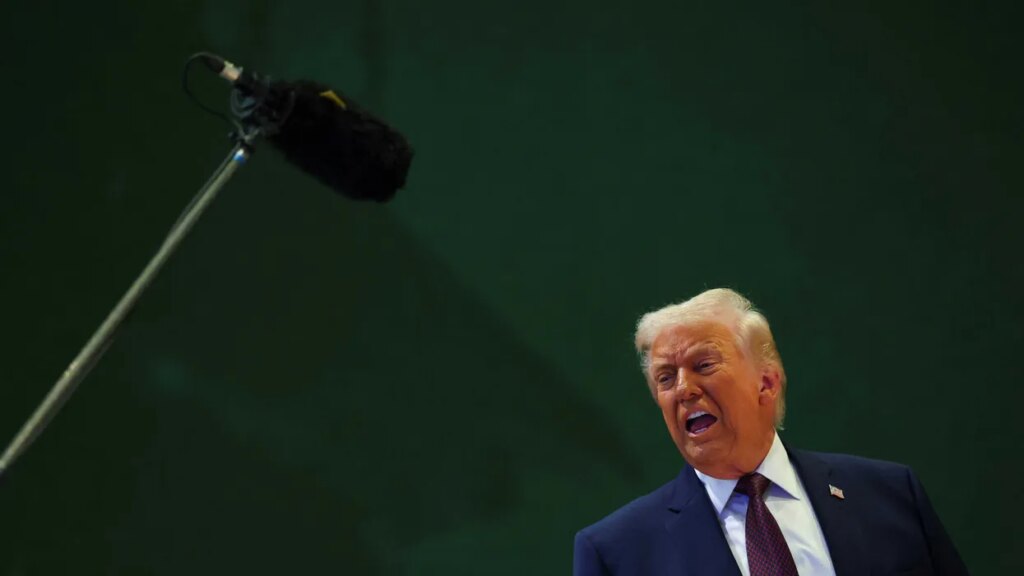 Startling epiphany hits Trump biographer live on stage: ‘God, how can he do this?’