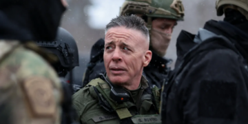 ‘Peewee Bovino’ jeered as ‘total nimrod’ after smoke bomb flub cracks up onlookers