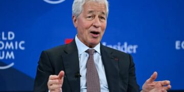 JPMorgan CEO Jamie Dimon says he welcomes government ban on mass-firing people for AI: ‘We’re going to cure a lot of cancers’