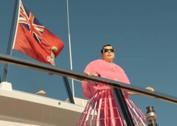 Everything to Know About the Comics Behind Ryan Murphy’s Wild New Series The Beauty