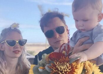 Grimes makes rare comment about co-parenting with Elon Musk