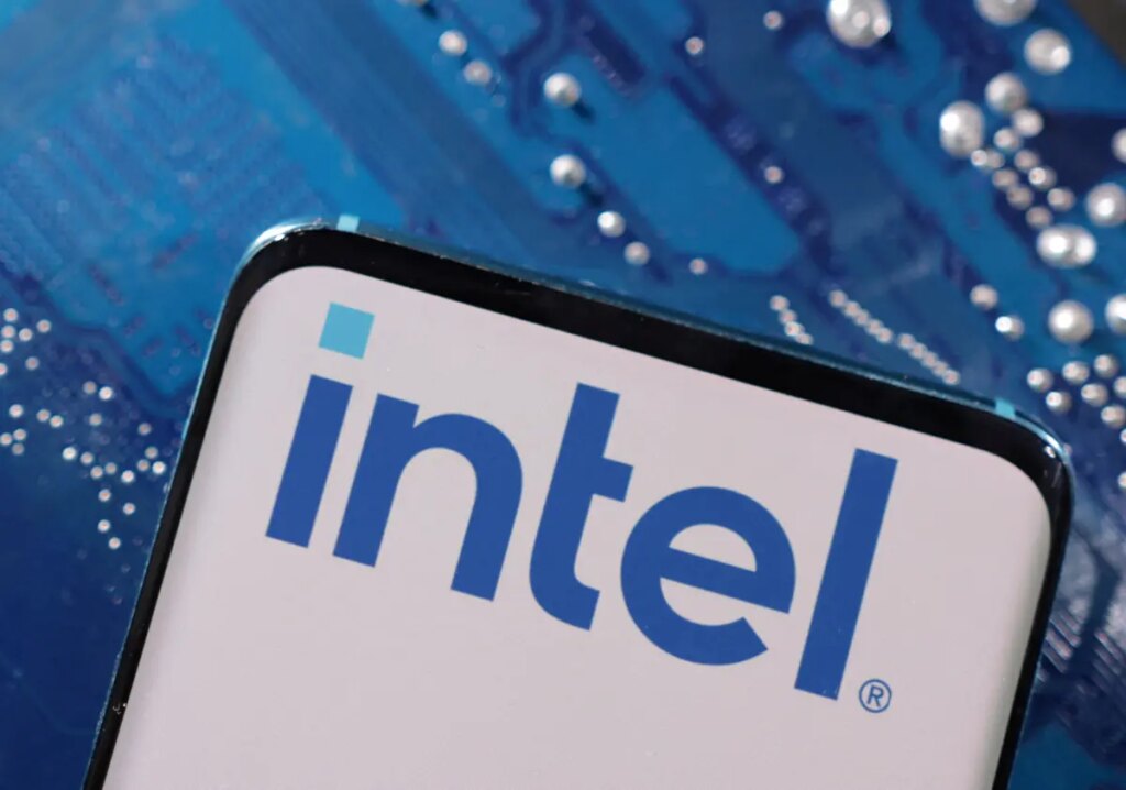 Intel shares plunge as chipmaker suffers manufacturing woes, inventory shortages