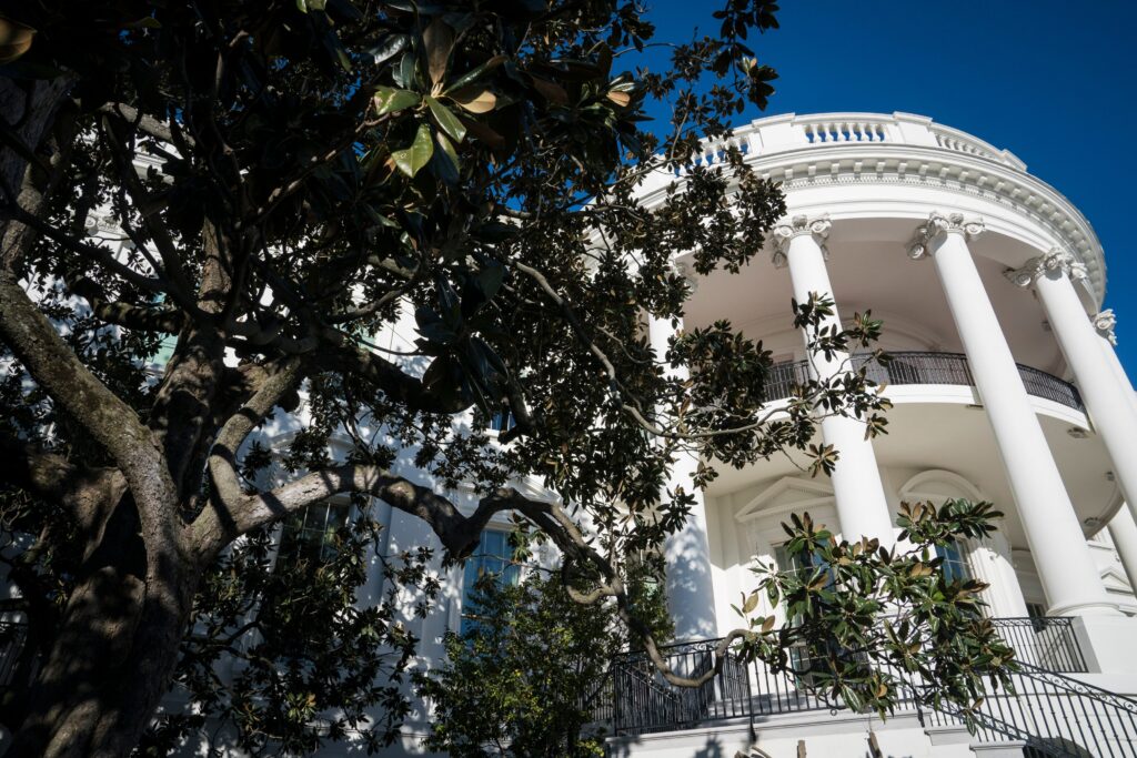 On Friday, despite forecasts, it still seemed okay in D.C.