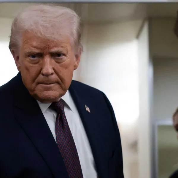 Democrats laugh as Trump hits campaign trail early amid sinking poll numbers