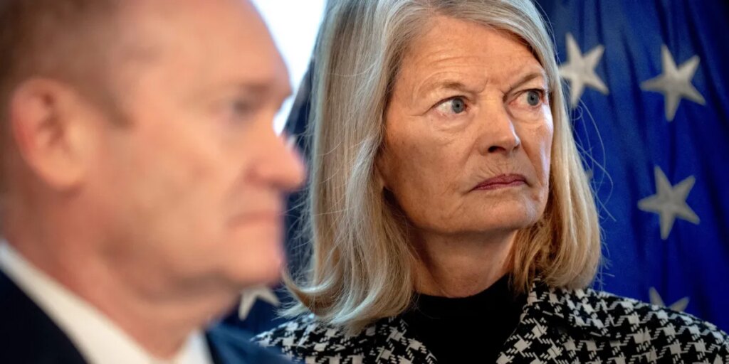 ‘I’m not sure about what’s going on with the United States’: Alaska’s Murkowksi says Trump rattled Davos about a ‘new world order’