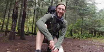 Who is Alex Jeffrey Pretti, the anti-ICE protester fatally shot by federal agents in Minneapolis?