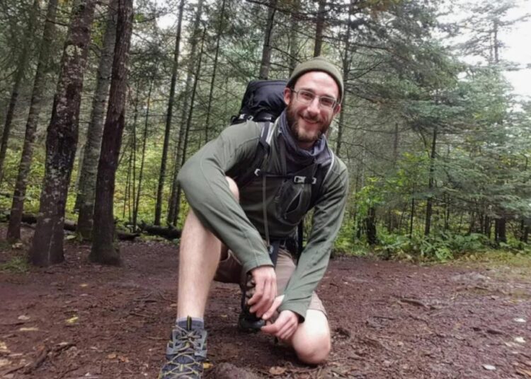 Who is Alex Jeffrey Pretti, the anti-ICE protester fatally shot by federal agents in Minneapolis?