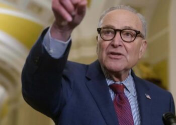 Schumer calls on GOP to help rewrite DHS bill and advance funds for other departments as shutdown deadline nears