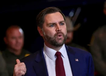 JD Vance derided for saying ICE agents’ disturbed lunch ‘top of list’ of MN horror stories