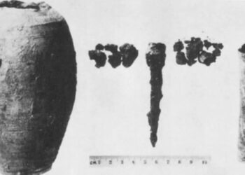 Scientists Investigating 2,000-Year-Old Artifact That Appears to Be a Battery