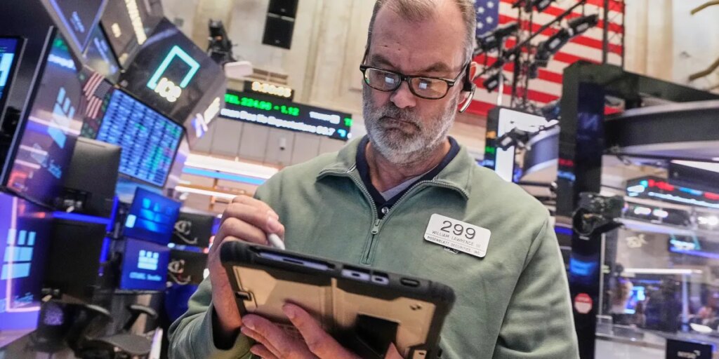 S&P 500 wins back all losses from Greenland dip, gold and silver surge even higher