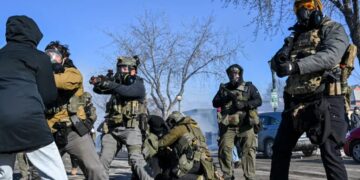 Minnesota Republican quits governor race, says GOP can’t win