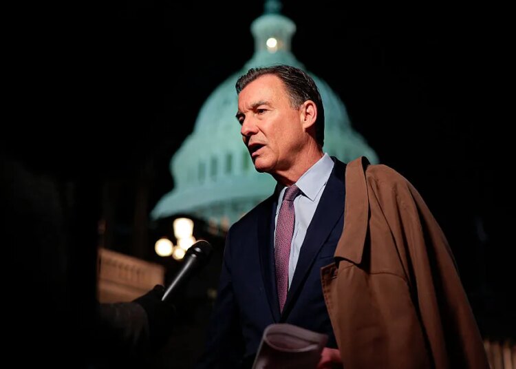 7 House Democrats Voted for a DHS Funding Bill. 1 Says He Now Regrets It