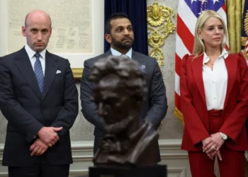 Telling signs point to which Trump official might be ‘sidelined’ next: report