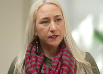 ‘Like he’s a deer’: Crucial witness sickened by agents’ reaction to Alex Pretti’s killing