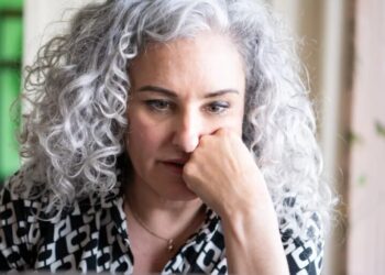 Americans’ confidence in landing a job has hit a record low as AI steals roles and companies pull back hiring—and baby boomers are the most worried