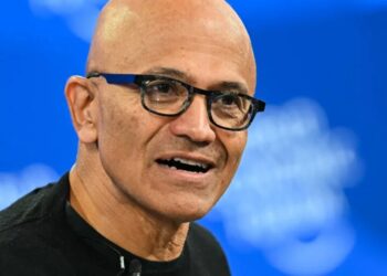 Microsoft demand backlog doubles to $625 billion thanks to OpenAI, but hefty spending and slower revenue growth spook investors