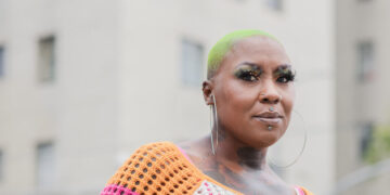 Shirley Raines, Who Gave L.A.’s Homeless Food and Makeovers, Dies at 58