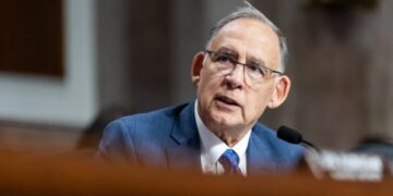 Landmark crypto bill clears Senate hurdle but Democrats withhold support over lack of ‘gryfto’ rules to prevent Trump family conflicts of interest