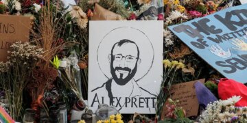 Trump Labels Man Killed by Federal Agents an ‘Agitator’ and ‘Perhaps, Insurrectionist’