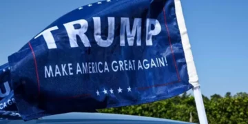 Student hit by SUV with Trump flag at Nebraska anti-ICE protest, driver fled