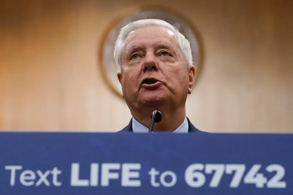 Lindsey Graham erupts at House GOP as shutdown looms over blocked lawsuit provision