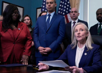 Virginia’s New Governor Moves Swiftly to Overhaul State University Boards