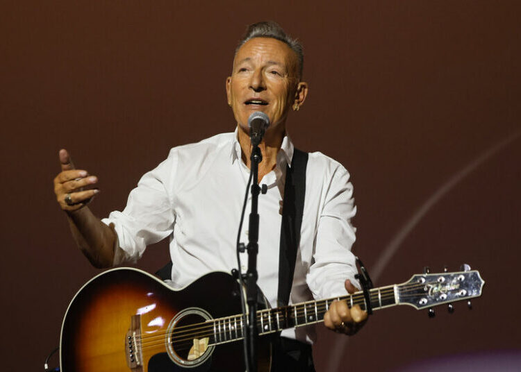 Springsteen Denounces ICE Deployments and Renee Good’s Killing