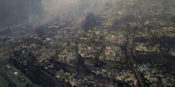 ‘Come Help Us’: Wildfires Grip Parts of Chile, Killing at Least 16