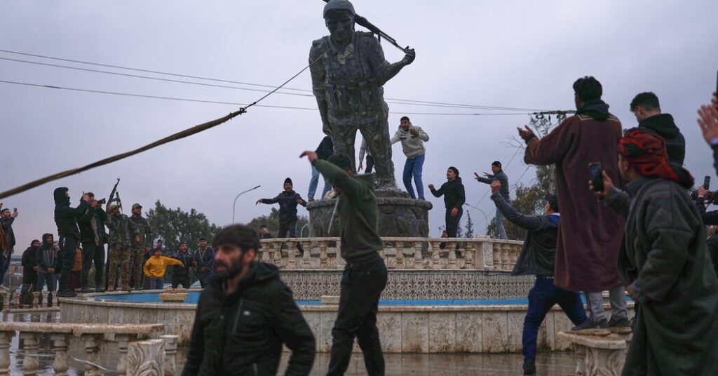 Syrian Government and Kurdish-led Force Agree to Unite After Clashes