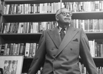 He Put Dr. Seuss, Ayn Rand and ‘Ulysses’ on Your Bookshelves