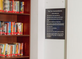 Texas Schools Wait as Law on Ten Commandments Reaches Appeals Court