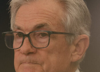 Powell Will Attend Supreme Court Arguments on Trump’s Effort to Fire Fed Official