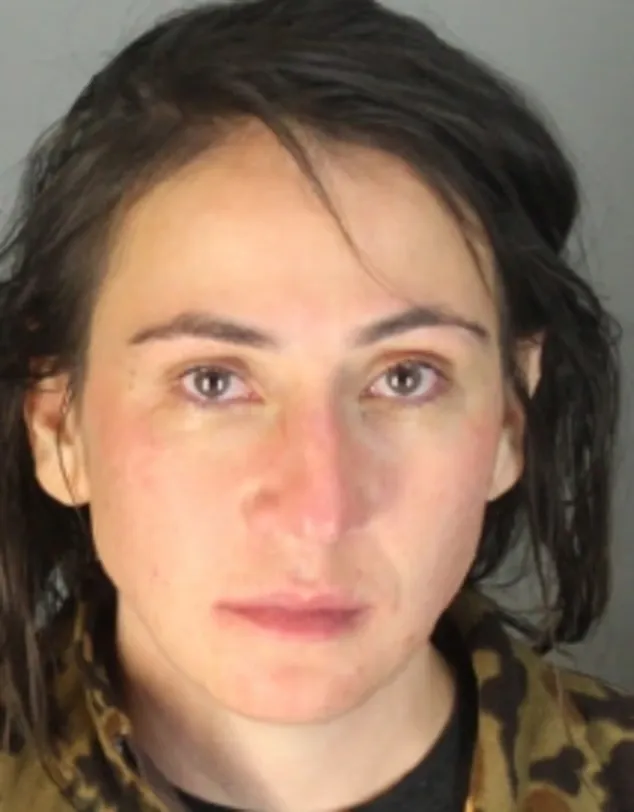 Mugshot of Victoria Jones.
