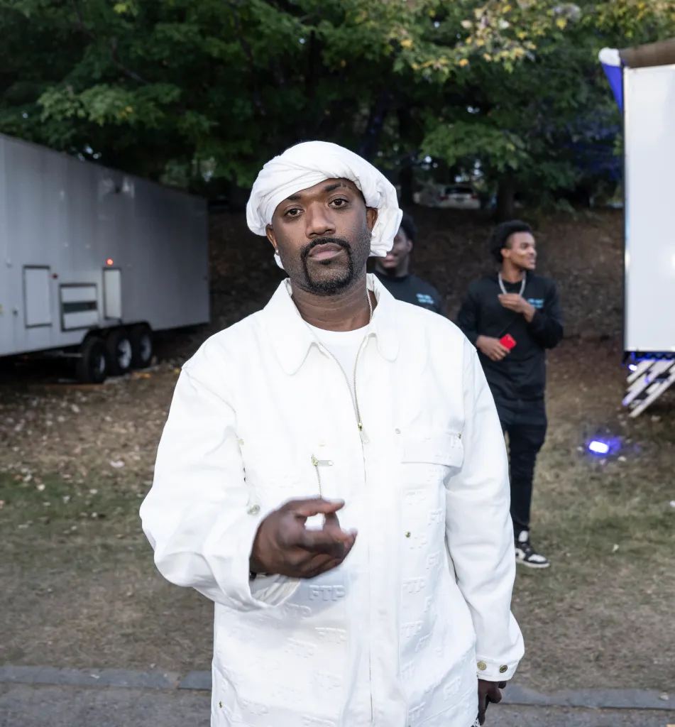 Ray J backstage at ONE Musicfest 2025.